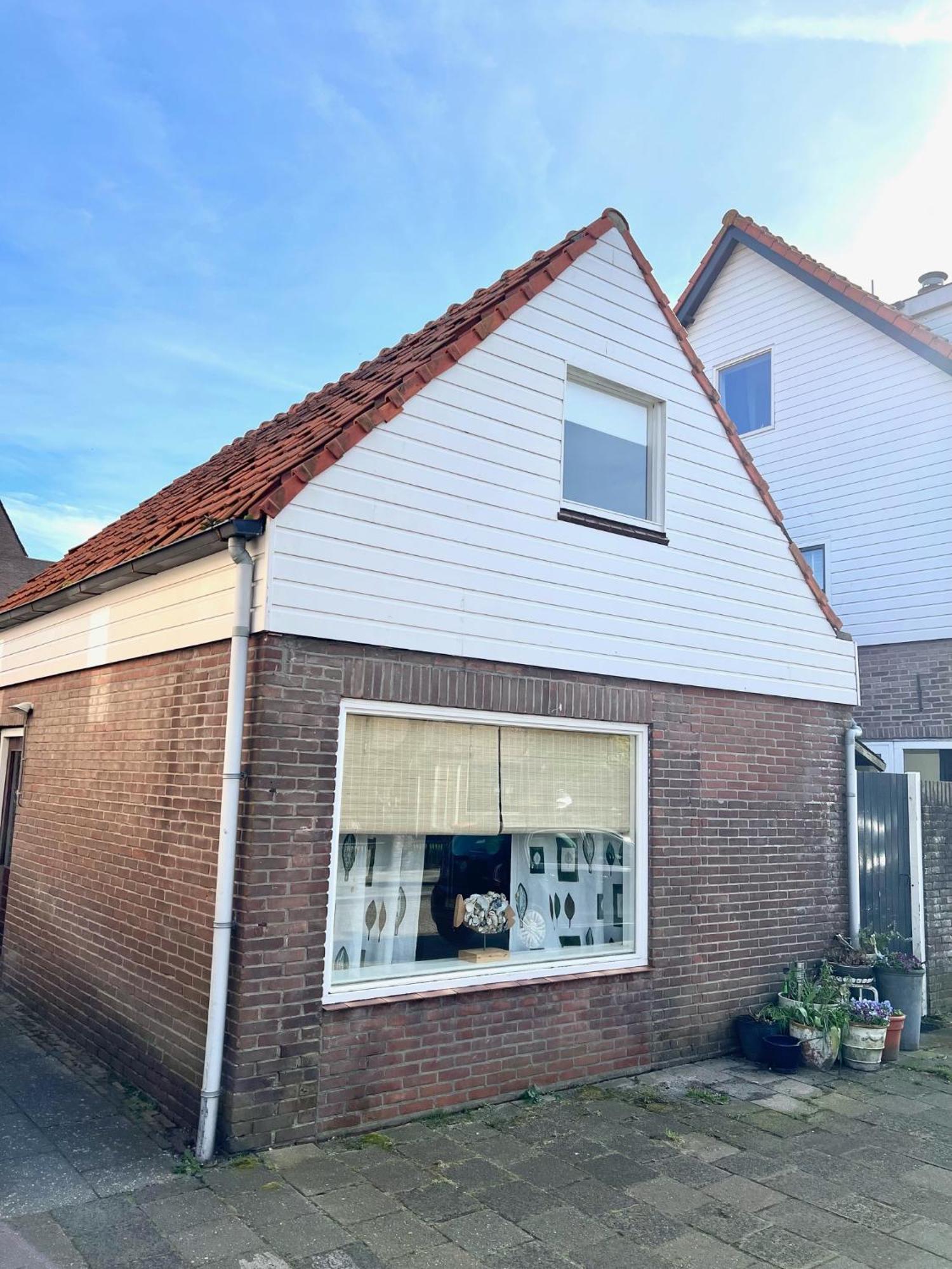 Beach House Met Parkeerplaats In Het Centrum Egmond aan Zee Exterior photo